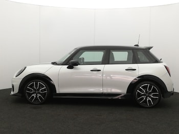 Used MINI Cooper 2025 for sale - 79176096: Photo