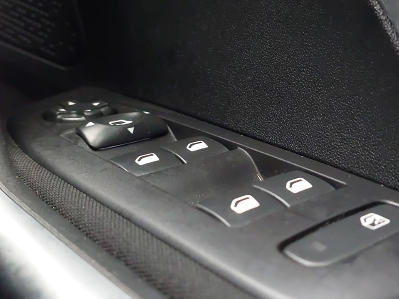 Used Peugeot 2008 2019 for sale - 77020751: Photo 17