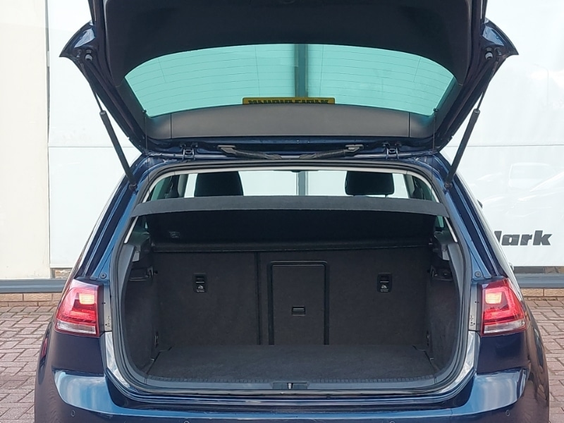 Used Volkswagen Golf 2016 for sale - 76614221: Photo 8