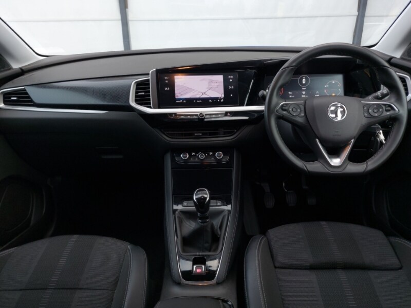 Used Vauxhall Grandland 2023 for sale - 77518469: Photo 2