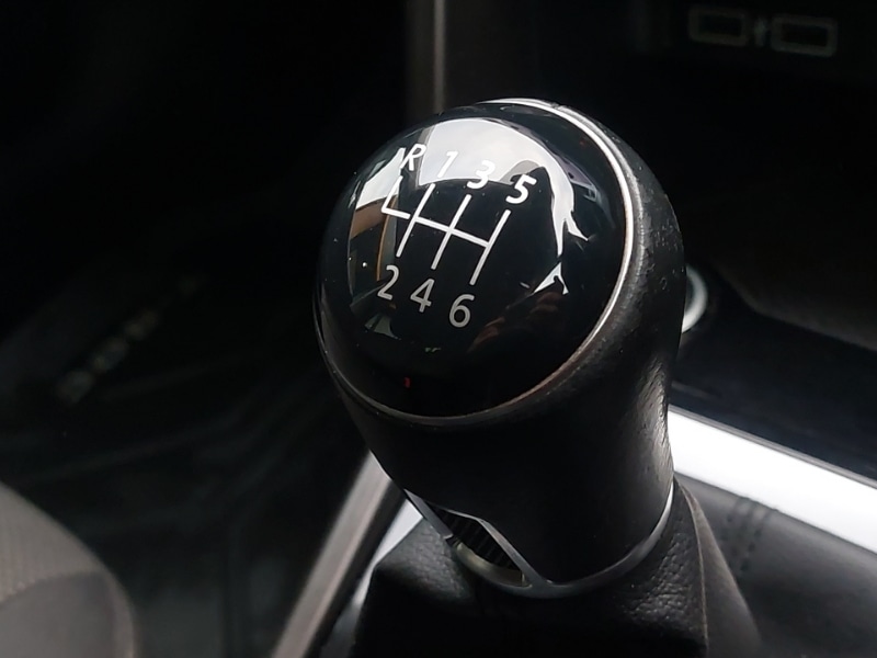 Used Volkswagen T-Roc 2019 for sale - 77433519: Photo 12