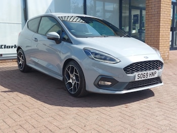 Used Ford Fiesta 2019 for sale - 79025354: Photo
