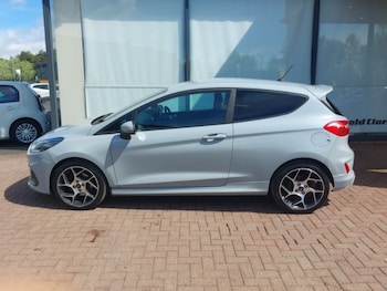 Used Ford Fiesta 2019 for sale - 79025354: Photo