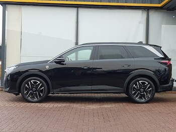 Used Peugeot 5008 2024 for sale - 76987322: Photo