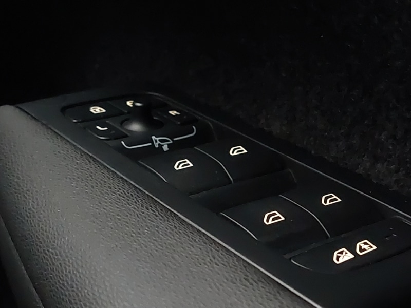 Used Volvo C40 2022 for sale - 77049400: Photo 15