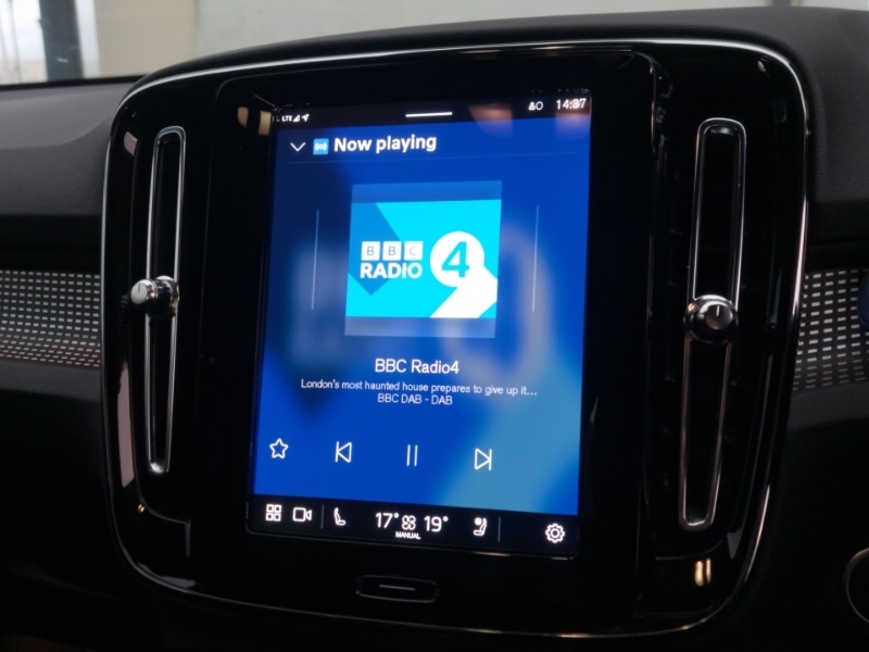 Used Volvo XC40 2025 for sale - 76897535: Photo 10