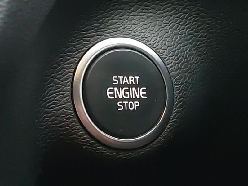 Used Volvo XC40 2025 for sale - 76897535: Photo 14