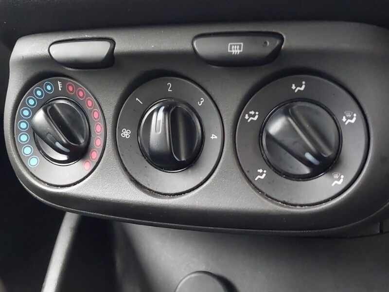 Used Vauxhall Corsa 2015 for sale - 77596125: Photo 11