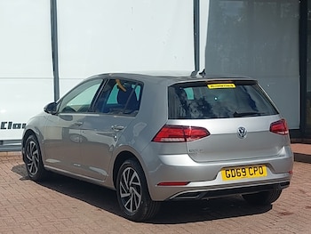 Used Volkswagen Golf 2019 for sale - 79501406: Photo