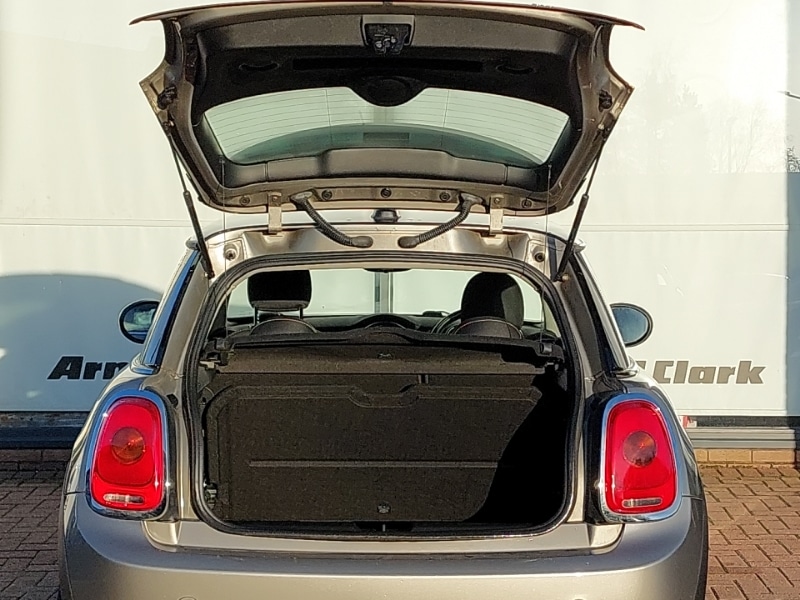 Used MINI Hatch 2016 for sale - 76924807: Photo 8