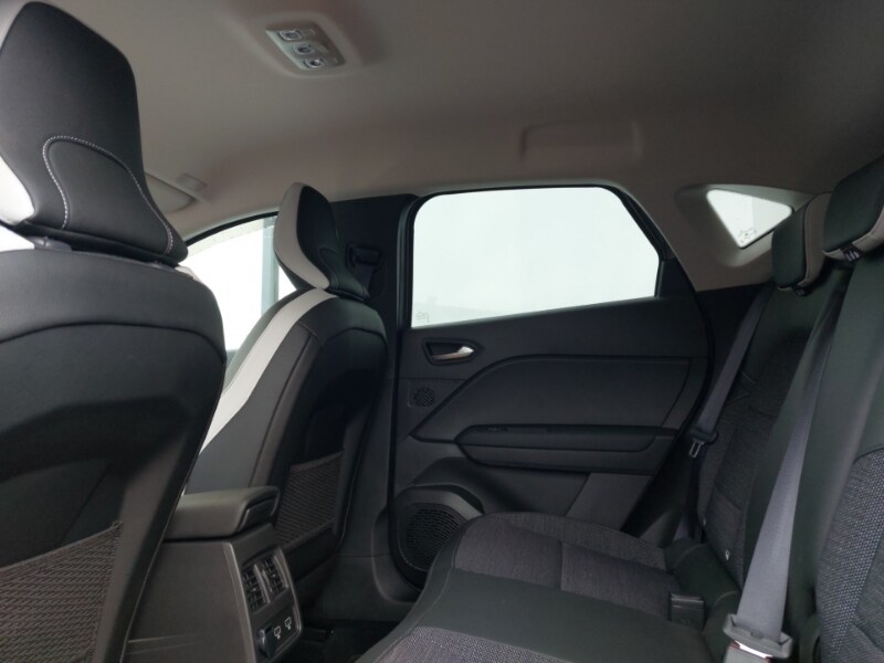 Used Renault Captur 2024 for sale - 77678088: Photo 6