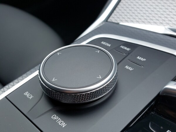 Used BMW 3 Series 2024 for sale - 75245721: Photo 12