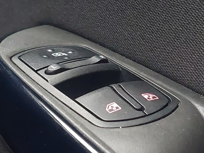 Used Vauxhall Corsa 2015 for sale - 77731378: Photo 15