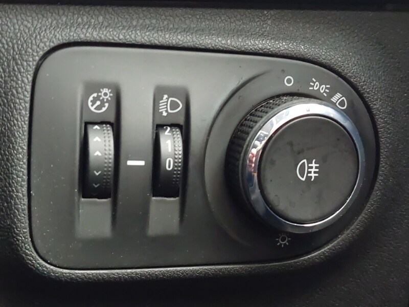 Used Vauxhall Corsa 2015 for sale - 77731378: Photo 16