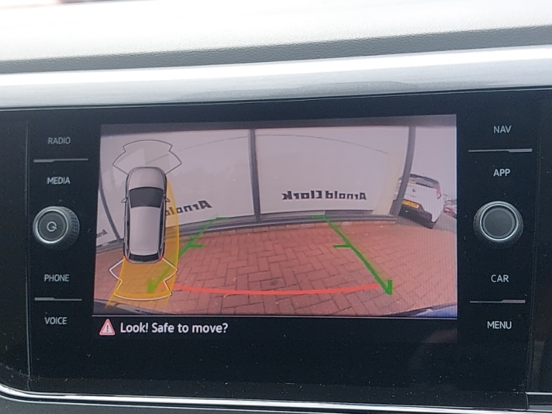 Used Volkswagen Polo 2024 for sale - 76763677: Photo 17