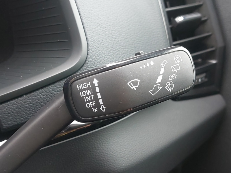 Used Skoda Karoq 2024 for sale - 76763663: Photo 16