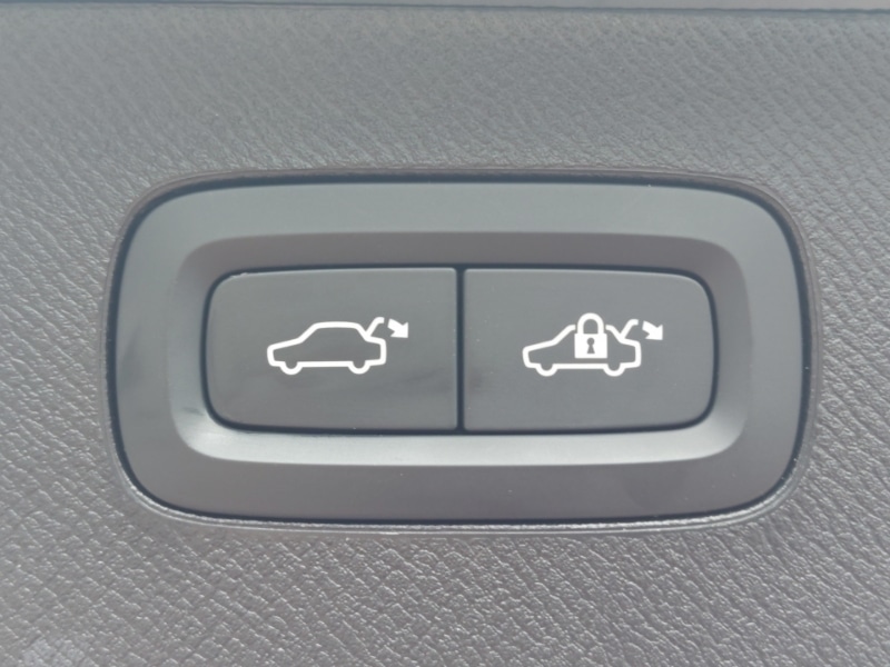 Used Volvo XC90 2024 for sale - 76108131: Photo 11