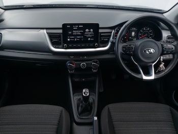 Used Kia Stonic 2021 for sale - 78224937: Photo