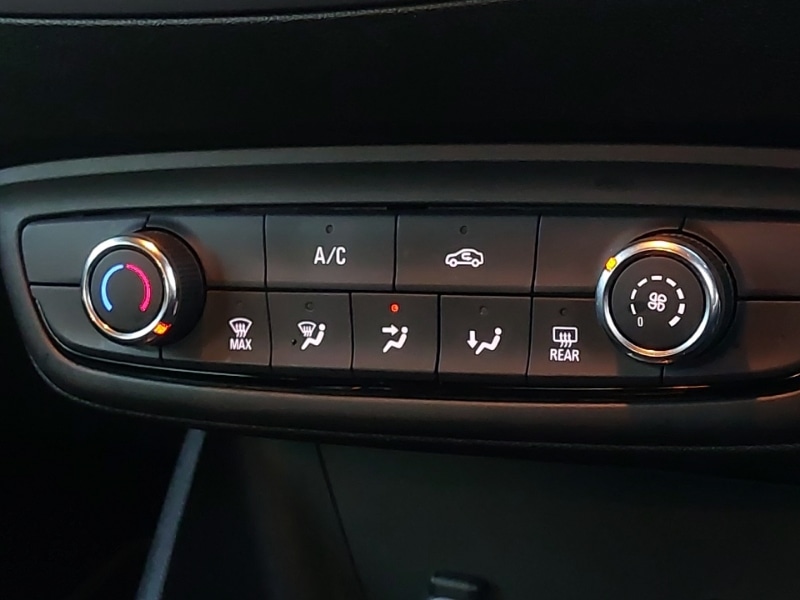 Used Vauxhall Crossland 2022 for sale - 76879785: Photo 11