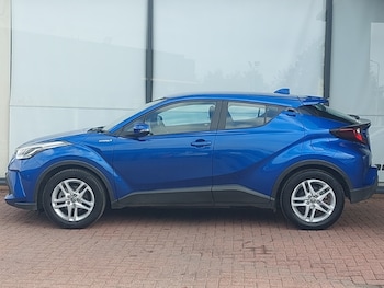 Used Toyota C-HR 2022 for sale - 75618256: Photo