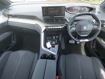 Used Peugeot 5008 2023 for sale - 79243197: Photo