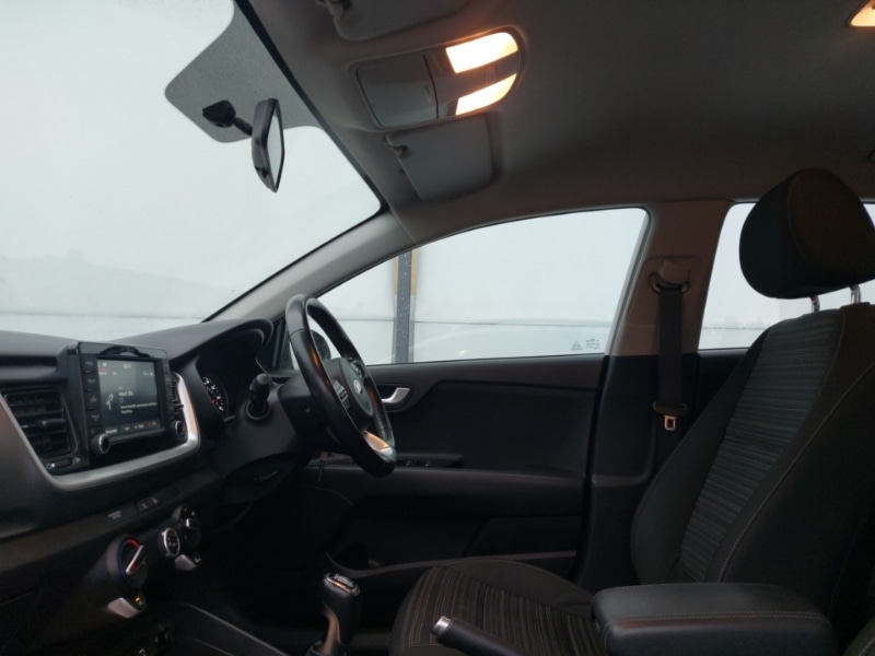 Used Kia Stonic 2020 for sale - 77815557: Photo 5