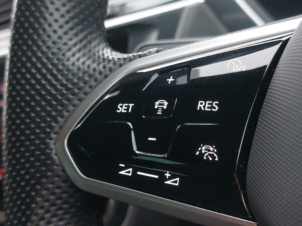Used Volkswagen Tiguan 2021 for sale - 76269050: Photo 15