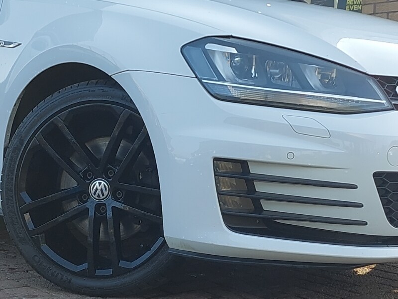 Used Volkswagen Golf 2016 for sale - 77963956: Photo 9