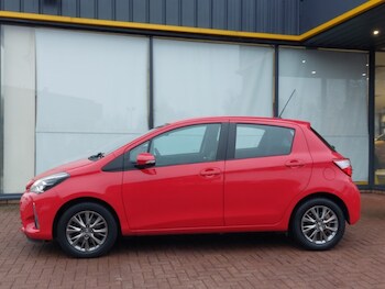 Used Toyota Yaris 2019 for sale - 77627936: Photo