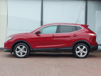 Used Nissan Qashqai 2016 for sale - 76264614: Photo