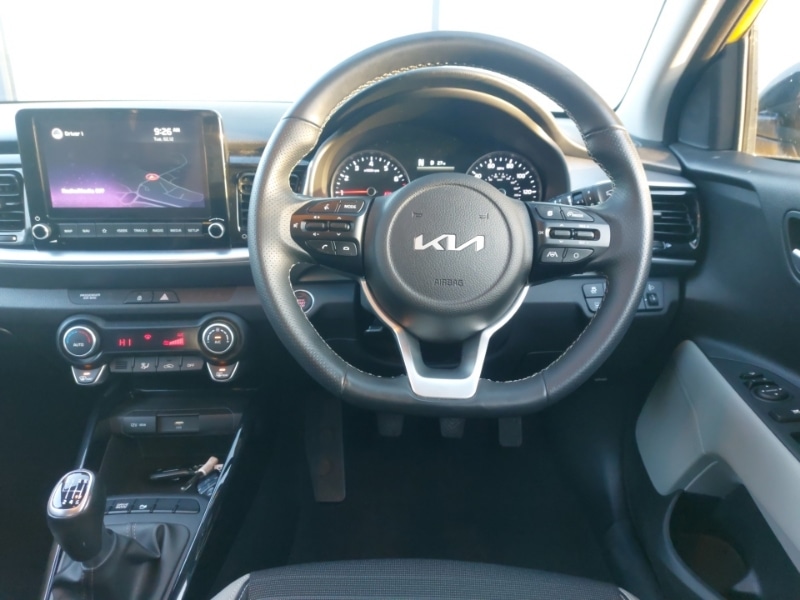 Used Kia Stonic 2022 for sale - 76779481: Photo 7