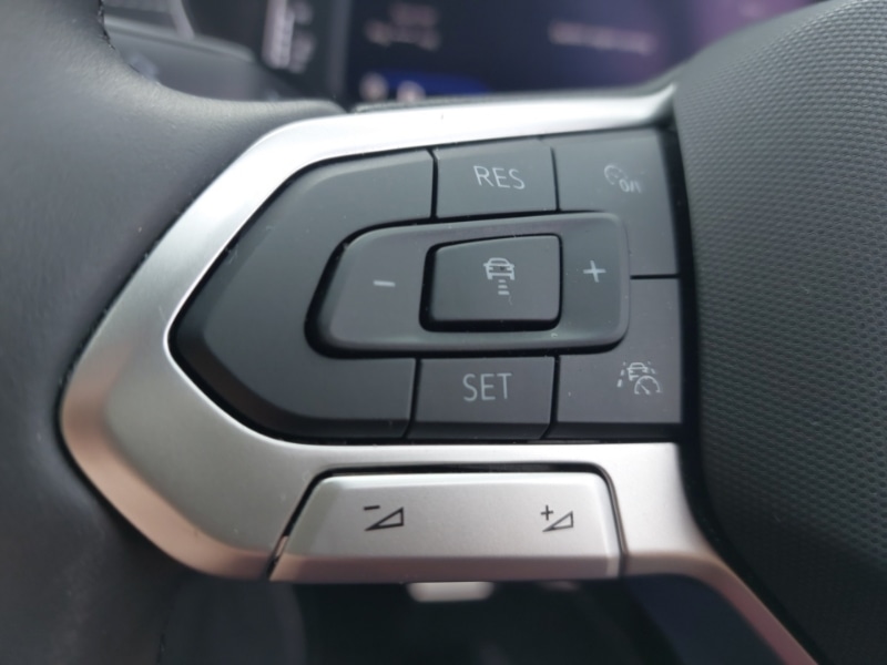 Used Volkswagen T-Cross 2024 for sale - 76130030: Photo 12