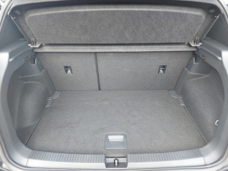 Used Volkswagen T-Cross 2024 for sale - 76130030: Photo 8