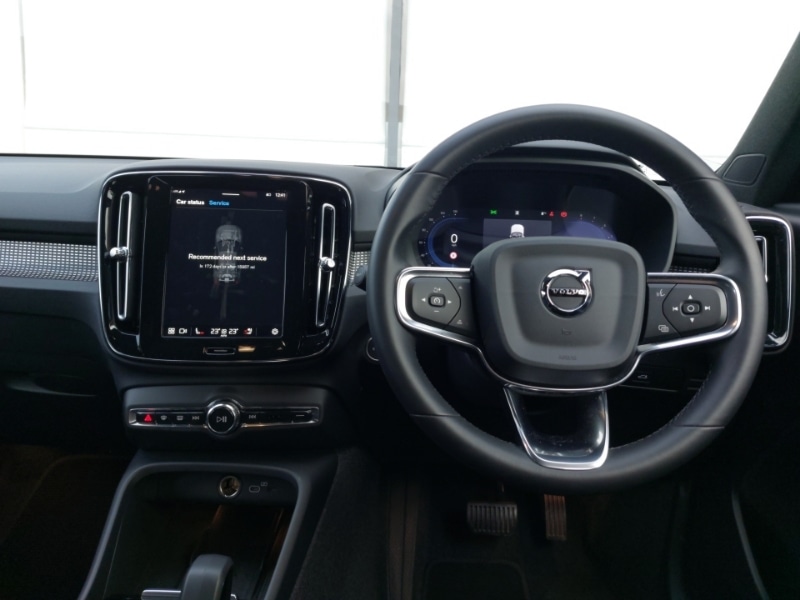 Used Volvo XC40 2024 for sale - 77047220: Photo 7