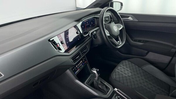 Used Volkswagen Polo 2023 for sale - 75586913: Photo 2