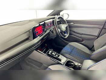 Used Volkswagen Golf 2022 for sale - 76394194: Photo