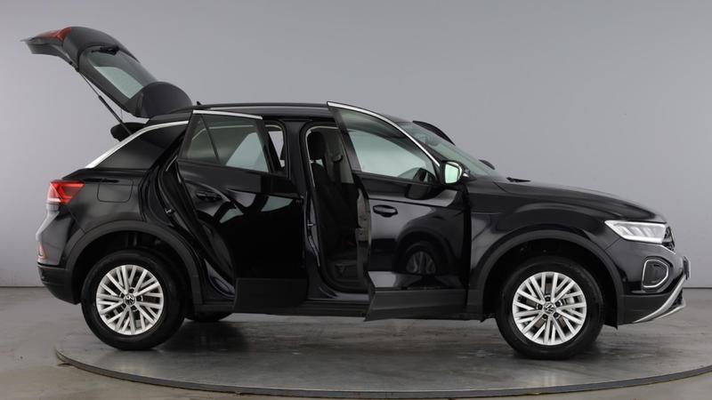 Used Volkswagen T-Roc 2024 for sale - 76222603: Photo 10