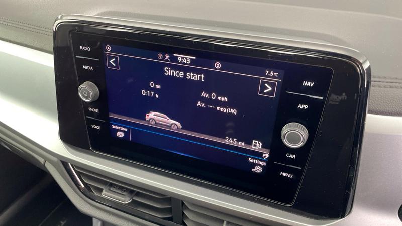 Used Volkswagen T-Roc 2024 for sale - 76222603: Photo 17