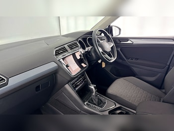 Used Volkswagen Tiguan 2022 for sale - 78565691: Photo