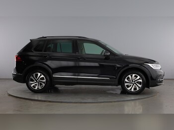 Used Volkswagen Tiguan 2022 for sale - 77504827: Photo