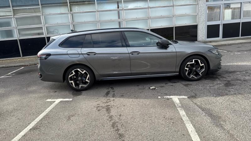 Used Volkswagen Passat 2025 for sale - 75475237: Photo 14