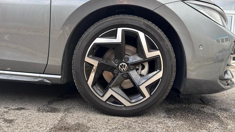 Used Volkswagen Passat 2025 for sale - 75475237: Photo 5