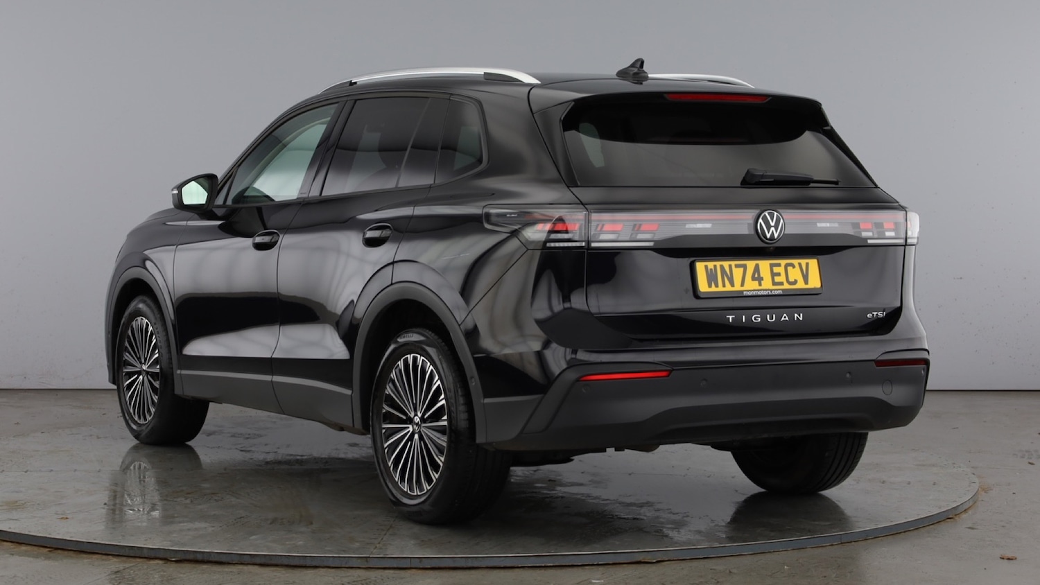 Used Volkswagen Tiguan 2024 for sale - 77504763: Photo 3