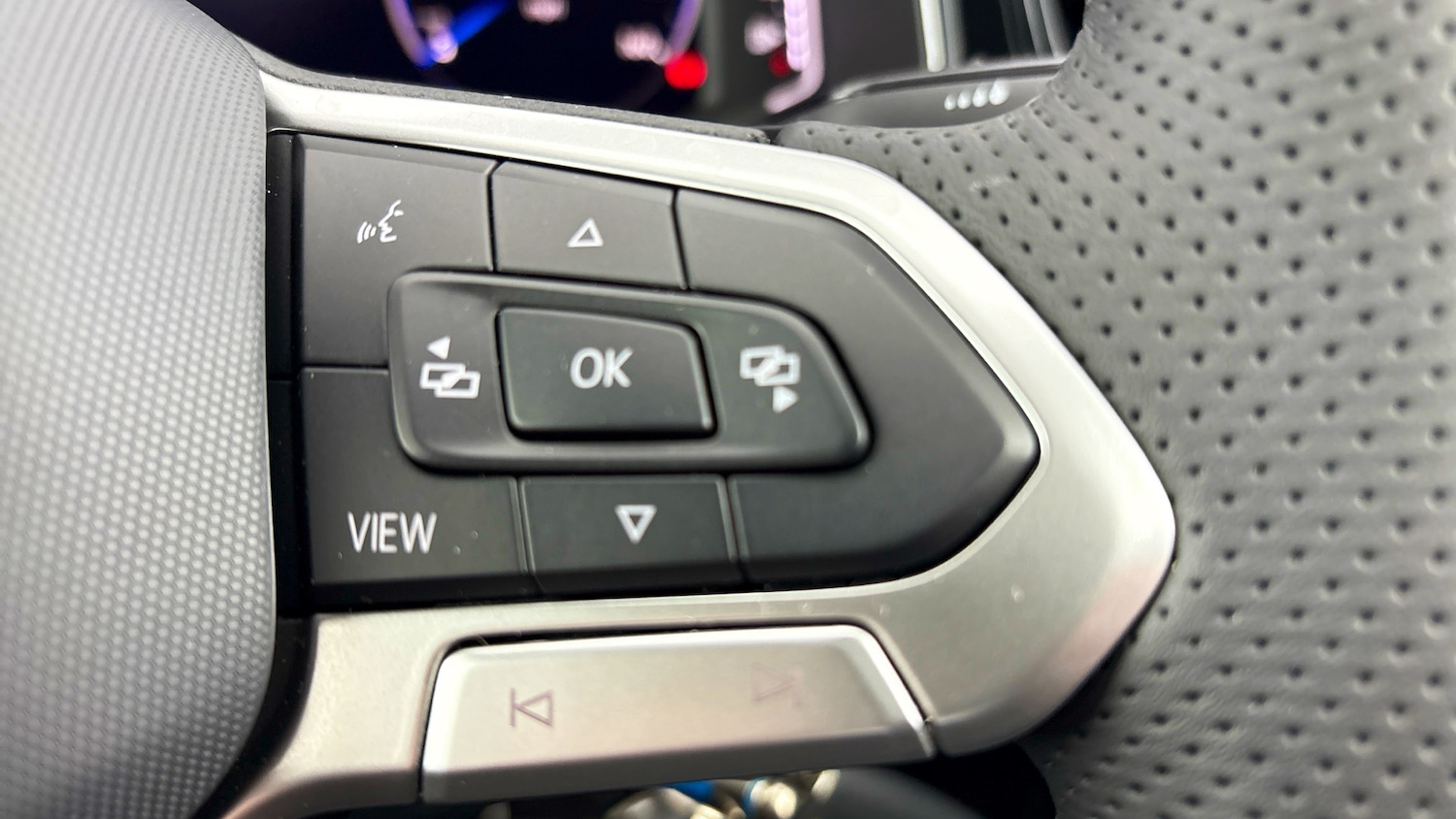 Used Volkswagen T-Roc 2025 for sale - 77781935: Photo 23