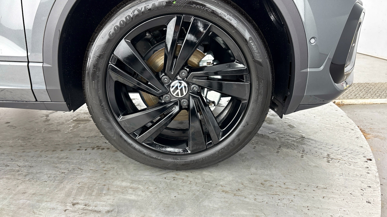 Used Volkswagen T-Roc 2025 for sale - 77781935: Photo 34