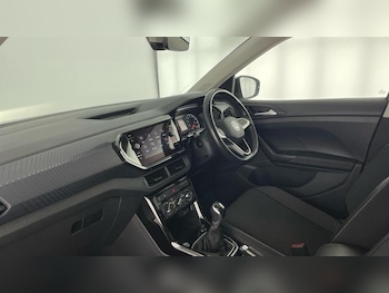 Used Volkswagen T-Cross 2022 for sale - 75758598: Photo