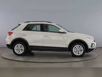 Used Volkswagen T-Roc 2023 for sale - 79674488: Photo