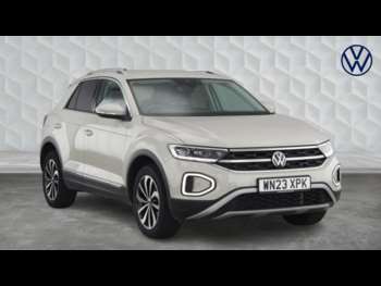 Used Volkswagen T-Roc 2023 for sale - 75054512: Photo