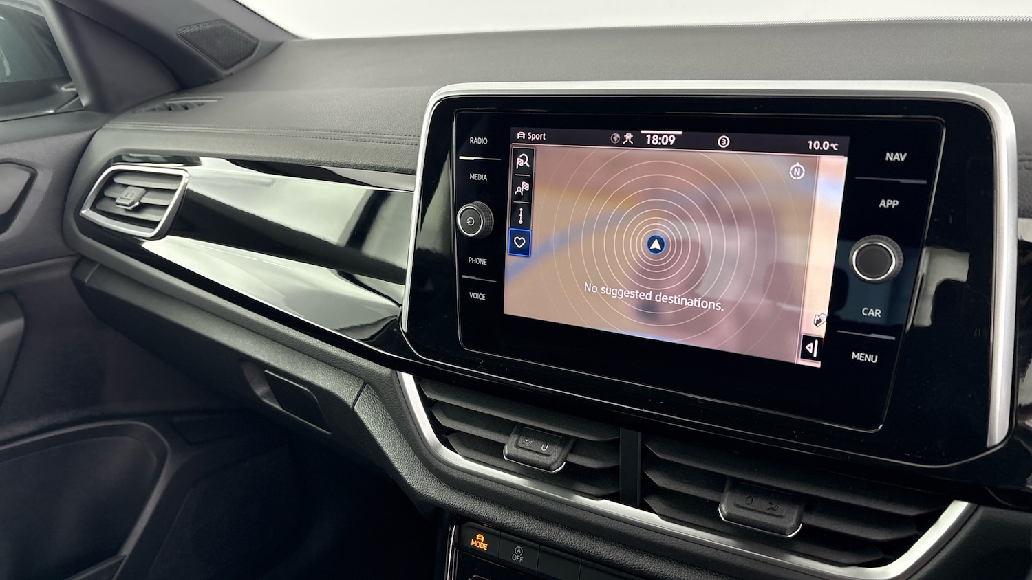 Used Volkswagen T-Roc 2022 for sale - 77918066: Photo 17