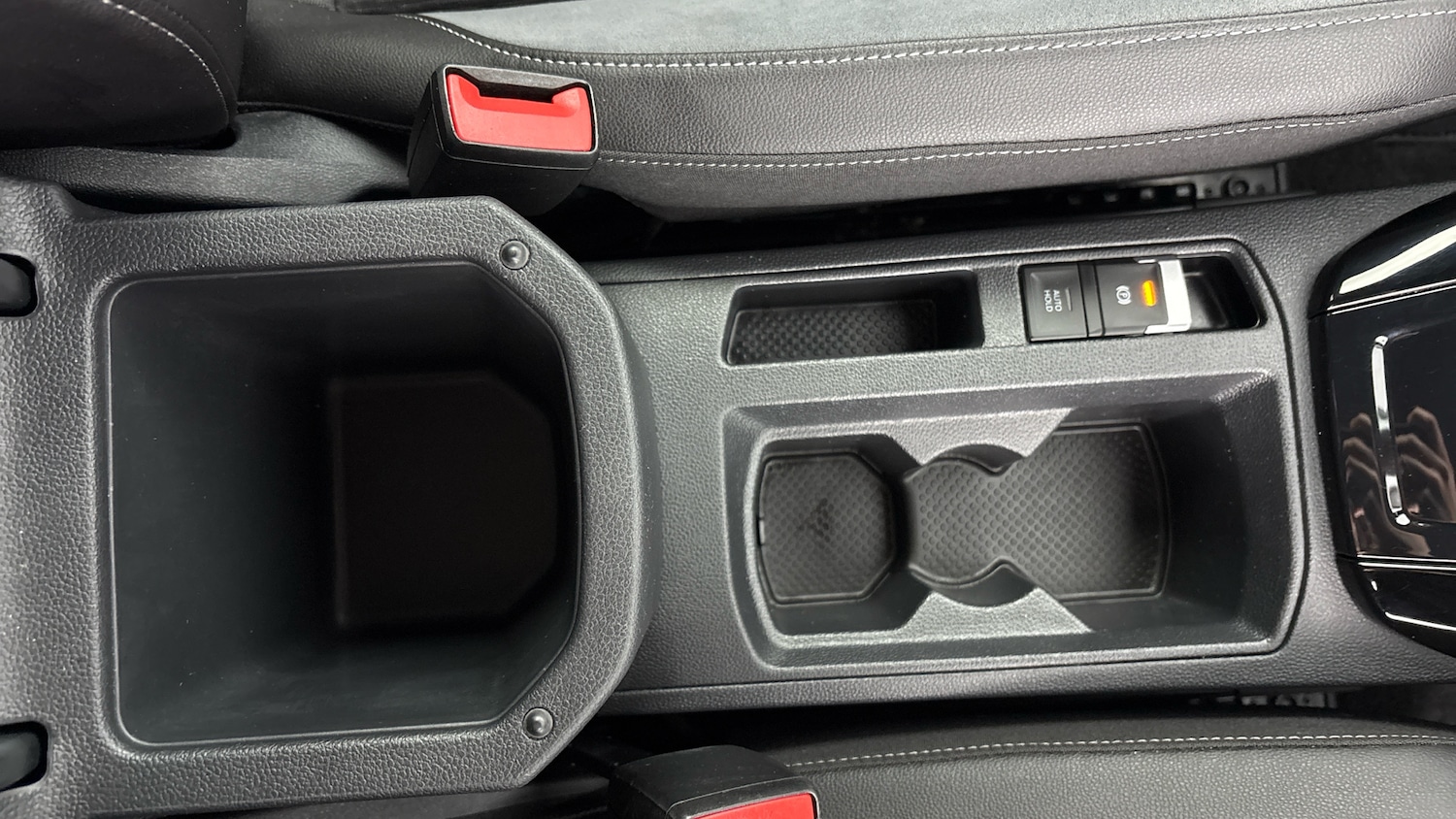 Used Volkswagen T-Roc 2022 for sale - 77918066: Photo 22